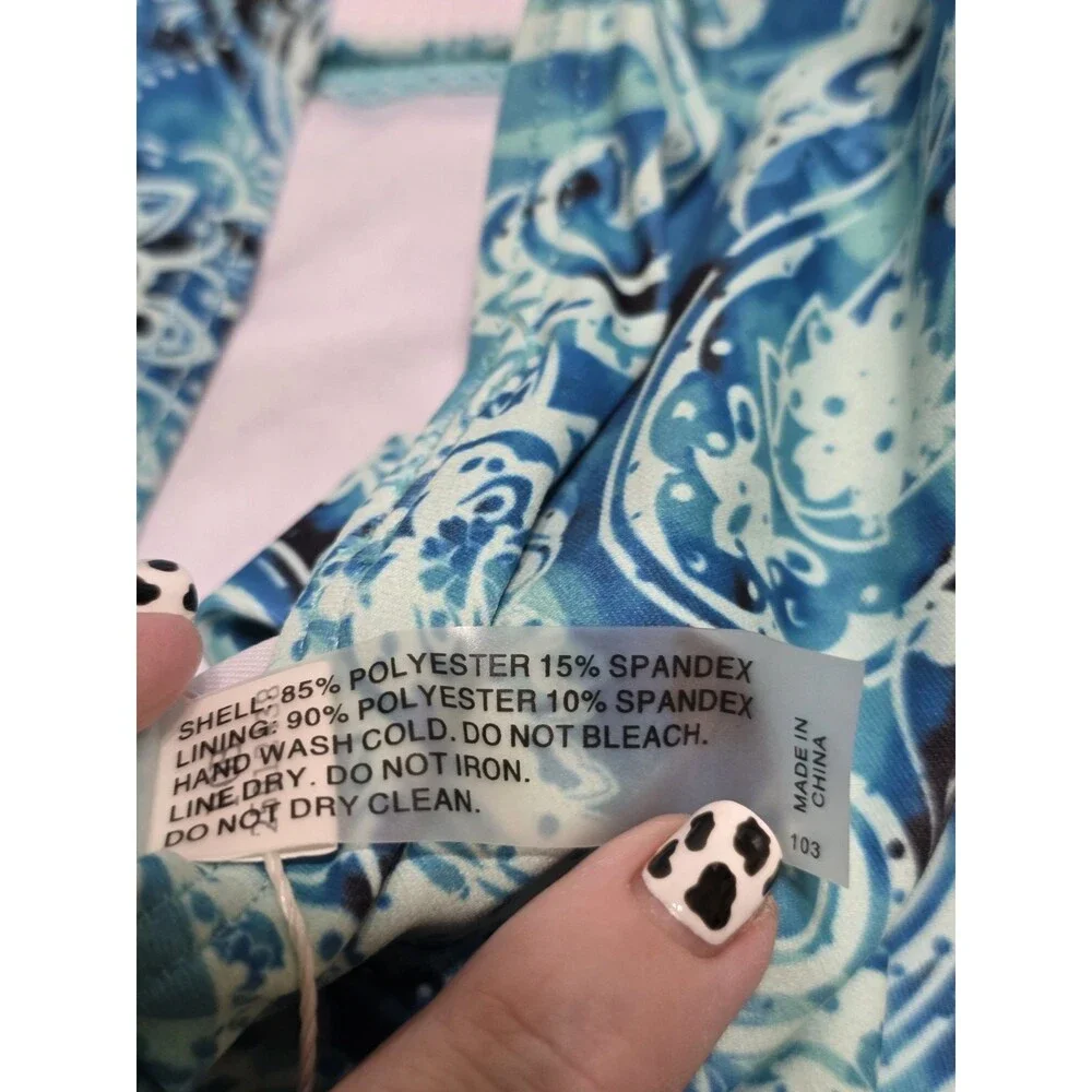 Aqua Eve One Piece Swimsuit Turquoise & Blue Pasley Print Woman's Size 18W